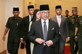 Sultan of pahang on wn network delivers the latest videos and editable pages for news & events, including entertainment, music, sports, science and more, sign up and share your playlists. Long Live The King Pahang Regent Will Be Sworn In As Sultan On Tuesday And Pave The Way For The Malaysian Throne The Se Asia News Top Stories