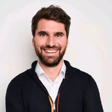 I recently had two days in Dublin that demonstrated the amazing efforts to  drive and facilitate innovation in Ireland. The first was the results of a  grand experiment to create new startups