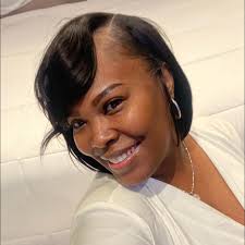 Had so much fun talking with Val Warner about everything from the  importance of having a good group of friends at our Kitchen Table to  parenting and a whole lot more—all things