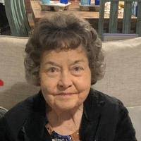 Jackie Giddens's Instagram, Twitter & Facebook