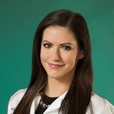 Deanna Windham's Instagram, Twitter & Facebook