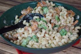 Creamy, cheesy pasta topped with grilled chicken and bruschetta. Shrimp Broccoli Cavatappi An Applebee S Copycat Grumpy S Honeybunch