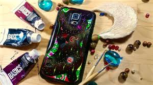 Not only does the phone case look amazing in the end, but it's also a total blast to make! Alien Phone Case Painting Diy Art Inspirational Art