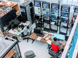 Center for Energy Systems Research Wireless Power Transfer Over a Surface