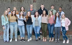 Four co-valedictorians lead Hoquiam's Class of 2019