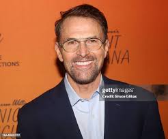 53 Photos & High Res Pictures