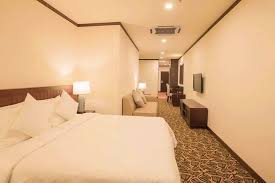 Gerçek otel yorumları ile kampanyalı fiyatlar ve taksit fırsatlarını kaçırmayın! Riviera Suite Hotel Melaka Berhantu