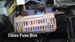 What has happened here is that the ac relay (noted as the 'ac mg clutch' relay in the relay box, under. Pju 352 Toyota Sienna Fuse Box Ground Colunb Wiring Diagram Value Ground Colunb Iluoghicomunisullacultura It