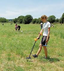 The ace 250 has all the hallmarks of a good metal detector. Garrett Ace 250 Metal Detector Conrad Com