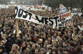 Volgens de gemeente waren er . Antikernwapendemonstratie Van 21 November 1981 Wikipedia