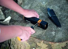 This also applies to sharpening an axe. How To Sharpen An Axe Without Tools Arxiusarquitectura