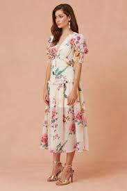 About Us Midi Dress Creme Botanic Floral In 2020 Midi Dress Casual Dresses Buy Midi Dress