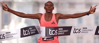 Marathon-Weltrekord: Kenianer Sawe bricht Zwei-Stunden-Schallmauer