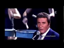Gilbert Becaud Et Maintenant Chansons Francaises Chanteurs Francais Musique Francaise