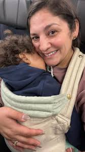 Just got my first artipoppe just in time for baby's first plane trip! Omg  it was a dream in the airport!! The denim is so comfortable and cute, I'm  in love. My