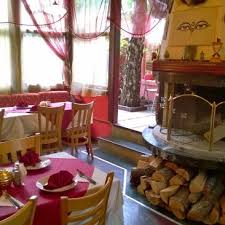 restaurant review gurkha indian amp nepali sofia bulgaria http www eatstaylovebulgaria com portfolio gurkha indian table decorations decor restaurant