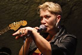 Er spielte für die produktion die hammondorgel ein. Manu Hartmann The City Blues Band 03 05 2019