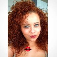 זארה (@kimberleychloe9)