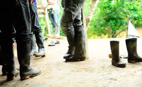 Un militar muere en un combate contra una disidencia de las FARC, que se lleva su cuerpo