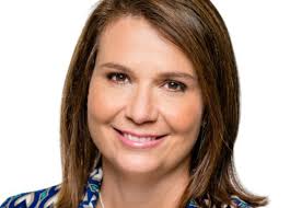 Eva Reda's Instagram, Twitter & Facebook