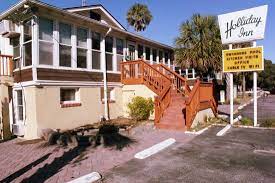 Maybe you would like to learn more about one of these? Disgusted Review Of Holliday Inn Folly Beach Folly Beach Sc Tripadvisor