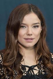 Hanna Mangan Lawrence — The Movie Database (TMDB)