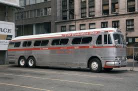 Gm Coach Pd 4901 Red Bus Volkswagen Bus Retro Bus