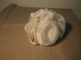 Http Manualidades Facilisimo Com Blogs Costura Paso A Paso Bolso Para Comunion 1102205 Html Artesanato Moda Infantil Modernistas