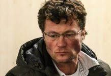 Nach ersten ausbildungen als primarlehrer und querflötist (lehrdiplom) kompositionsstudien bei hans ulrich lehmann in zürich. Stohl Andras Konnyes Vallomasa Maig Nem Tudom Magamnak Megbocsatani Sztarvilag