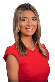 Jasmine Ramirez's Instagram, Twitter & Facebook