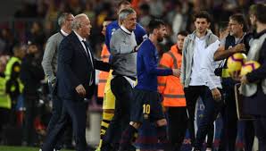 أعلن برشلونة الإسباني يوم الأربعاء تفعيل بند شراء عقد المدافع البرازيلي إيمرسون رويال لاعب ريال بيتيس بعد موسمين قضاهما على سبيل الإعارة مع النادي الأندلسي. Ø®Ù„Ø§Ù Ø¬Ø¯ÙŠØ¯ Ø¨ÙŠÙ† Ù…ÙŠØ³ÙŠ ÙˆØ³ÙŠØªÙŠÙ† Ø¨Ø³Ø¨Ø¨ Ù„Ø§Ø¹Ø¨ Ø±ÙŠØ§Ù„ Ø¨ÙŠØªÙŠØ³ Barslony Com Ø¨Ø±Ø´Ù„ÙˆÙ†Ù‰