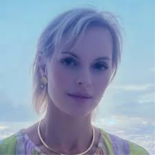 Another wonderful lemur has been born