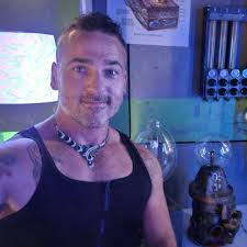 Offtopic How to annoy each fanbase equally