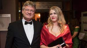 Angst vor entmachtung des parlaments: Jorg Meuthen Privat Papst Und Patchwork So Lebt Der Afd Professor News De