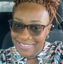 Yall think I'm ready for New York 🏙️ with my citi trends outfit 🙂‍↔️