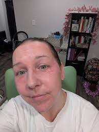 Allison Shuck's Instagram, Twitter & Facebook