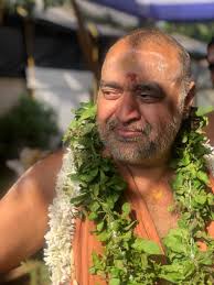 Where are periyava and ilaya periyava camping?