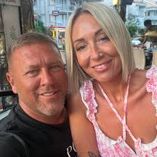 SURPRISED by musicians