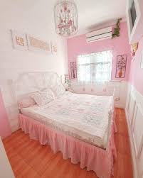 Menemukan dijual mawar kuncup palsu dan vas kayu mawar kuncup plastik bunga artificial bunga artifisial shabby chic murah kondisi baru dijual di situs bukalapak.com melalui inkuiri.com Alamat Toko Barang Shabby Chic Dan Aneka Hiasan Dinding Harga Murah Homeshabby Com Design Home Plans Home Decorating And Interior Design