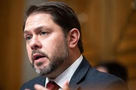 Senate stablecoin bill trips