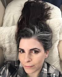 Salt and pepper gray hair. Grey hair. Silver hair. White hair. Granny hair  don't care. No dye. Dye free. Natural highlights. Aging and going gray  gracefully. Jennifer Omand (@squarecat)