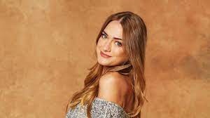 Vier jahre lang verkörperte sie in der daily soap die mel. So Denkt Mimi Heute Uber Letztes Bachelor Date Mit Niko Promiflash De