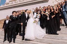 Cindy Marina dhe Genar Topalli kurorëzojnë dashurinë në Vatikan |