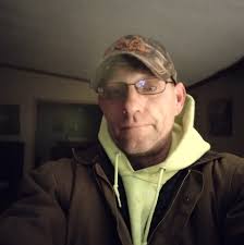 Housekeeper for summer and post-holiday cleaning