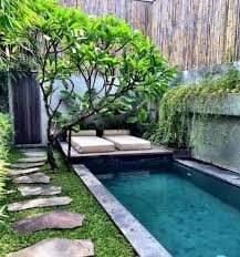 1001 Conseils Et Idees Pour Amenager Son Jardin Comme Un Pro Piscine Amenagement Paysager Amenagement Piscine Piscine Et Jardin