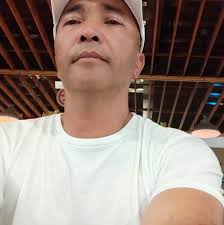 dinosaur meal ang tinikman namin sa one of the best goto batangas in the  philippines. legendary kuya oliver's goto sa san juan batangas