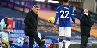 He also has two children, a daughter named katia and a son named davide. Everton Coach Carlo Ancelotti Is Robbed Of His Home In England And His Daughter Drives Out Thieves