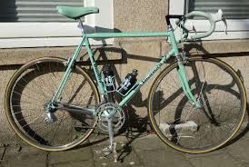 By using cv in every part of the specialissima frameset, bianchi have been able to use thinner, stronger and super stiff. Bianchi Specialissima X4 For Sale Lfgss