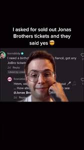 Excited Fans Get Surprise Jonas Brothers Tickets