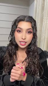 Self & Professional makeup courses available 🩷 #harmanbeauty  #selfmakeupclasses #edmonton